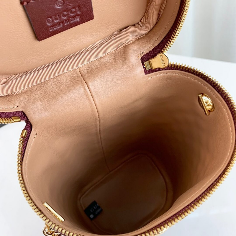 Gucci Quilted Leather Belt Bag 572298