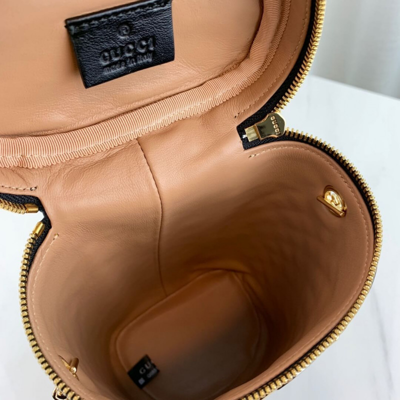 Gucci Quilted Leather Belt Bag 572298