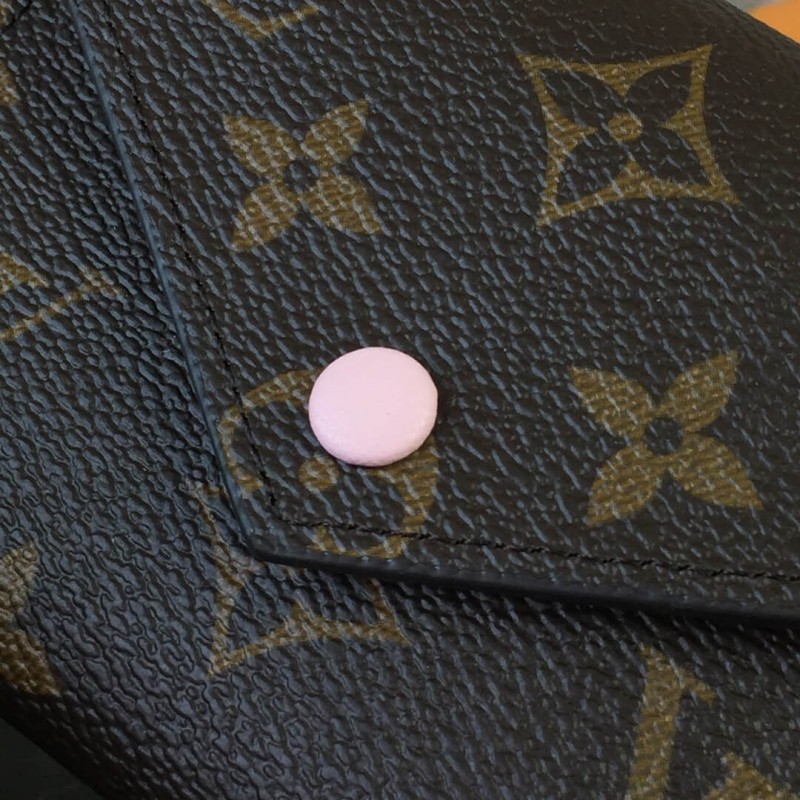 Louis Vuitton Monogram Cavas Victorine Wallet M41937