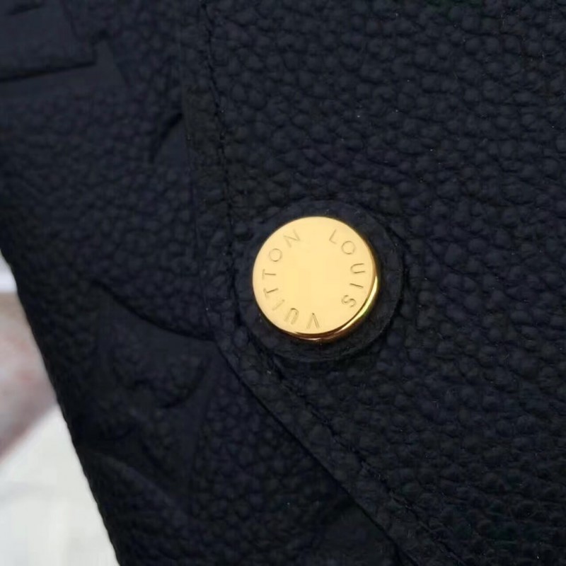 Louis Vuitton Monogram Empreinte Sarah Wallet M61181