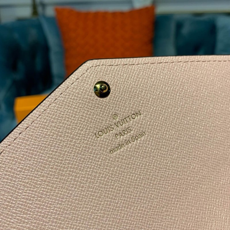 Louis Vuitton Monogram Cavas Sarah Wallet M62236