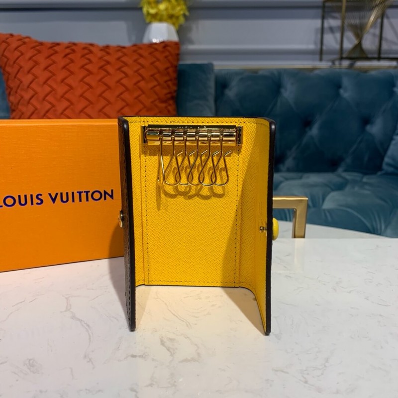 Louis Vuitton Monogram Canvas 6 Key Holder M60701