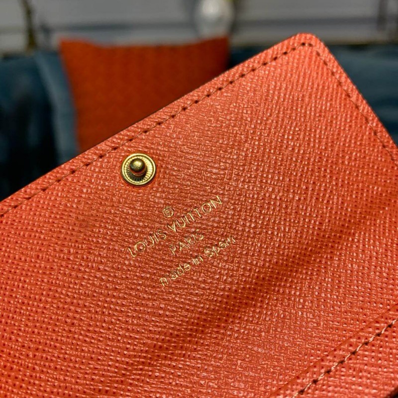 Louis Vuitton Monogram Canvas 6 Key Holder M60701