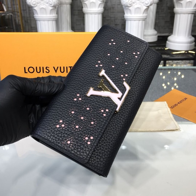 Louis Vuitton Taurillon Leather Capucines Wallet M62556