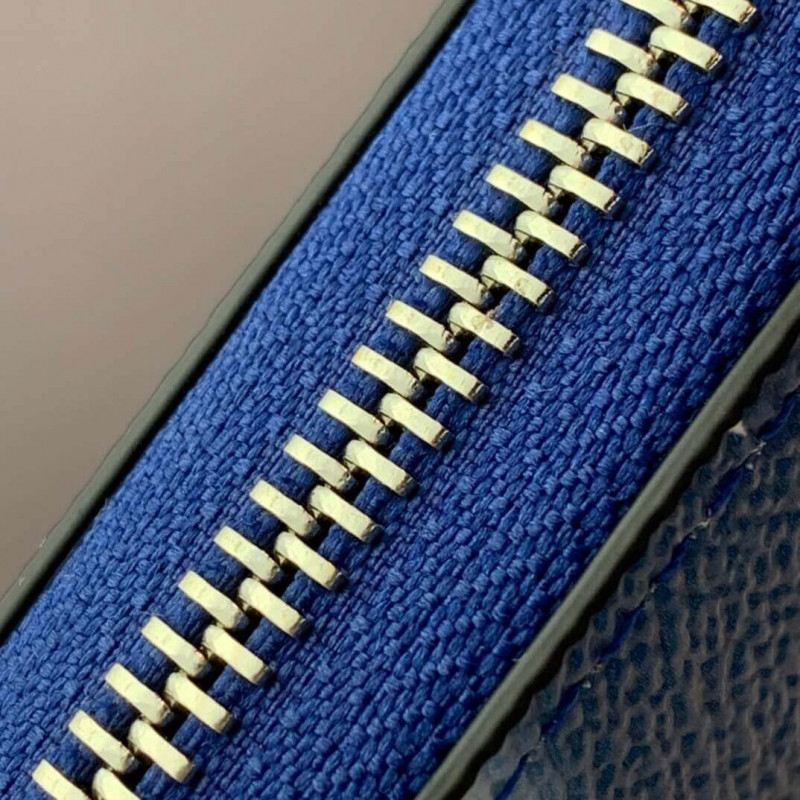 Louis Vuitton LV Escale Zippy Wallet M69110 M68841
