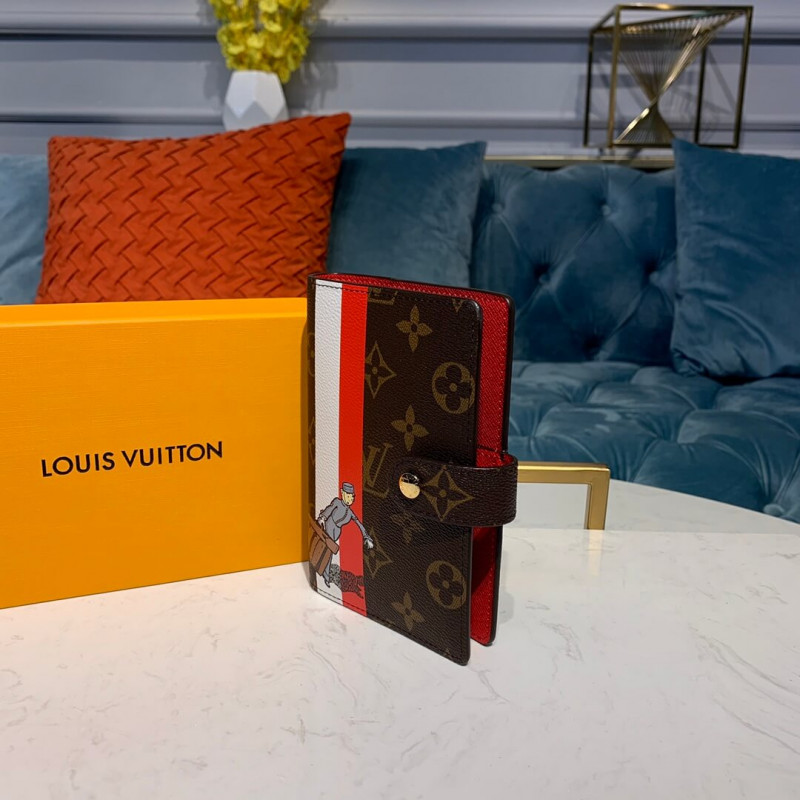 Louis Vuitton Tintin Groom Bellboy Small Ring Agenda Cover R20005