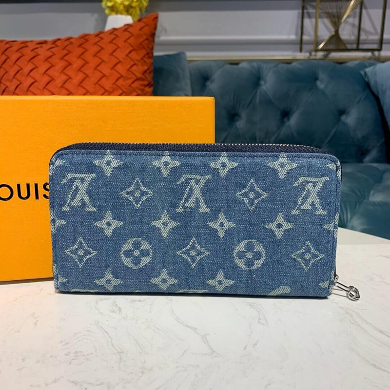 Louis Vuitton X Supreme Denim Zippy Wallet M60017