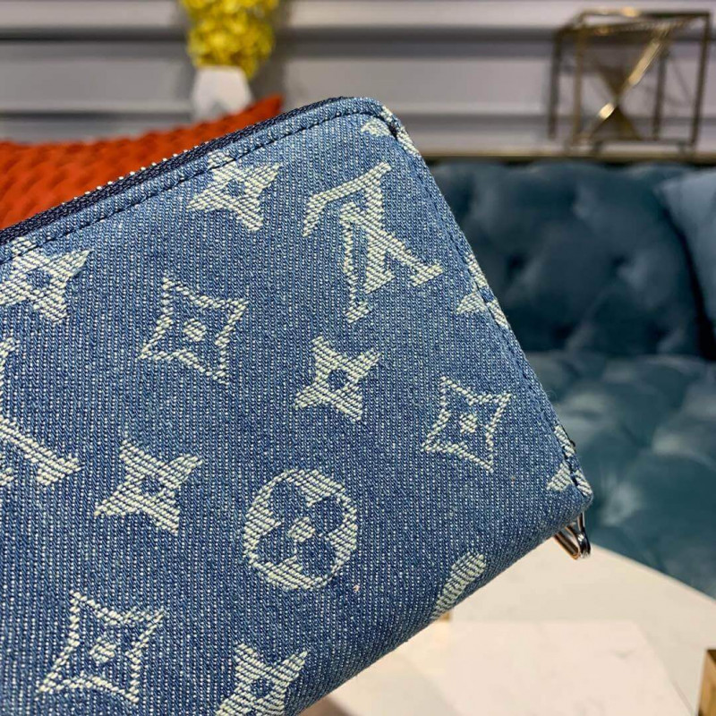 Louis Vuitton X Supreme Denim Zippy Wallet M60017