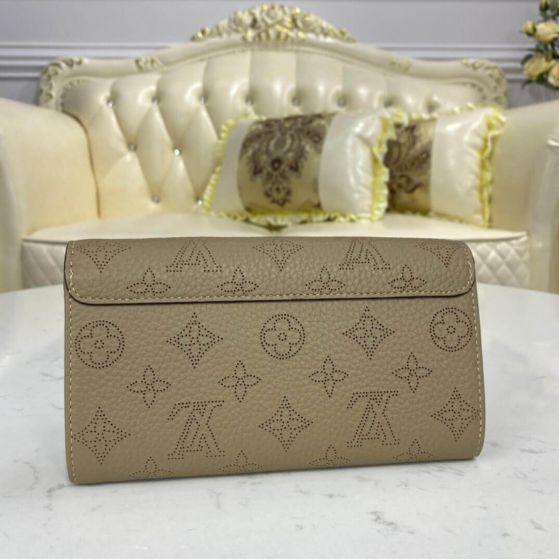 Louis Vuitton Mahina Leather Iris Wallet M60143
