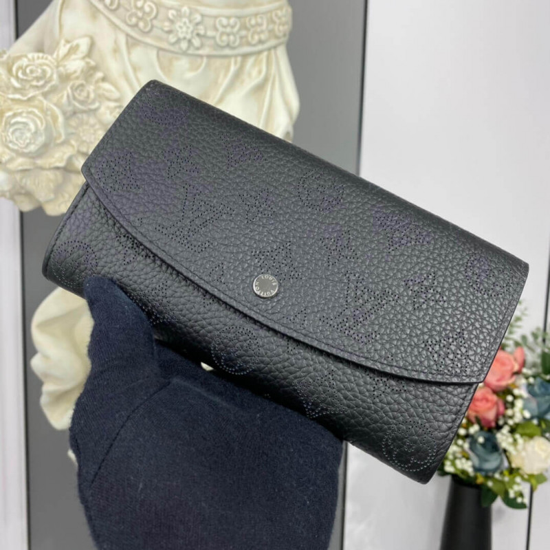 Louis Vuitton Mahina Leather Iris Wallet M60143