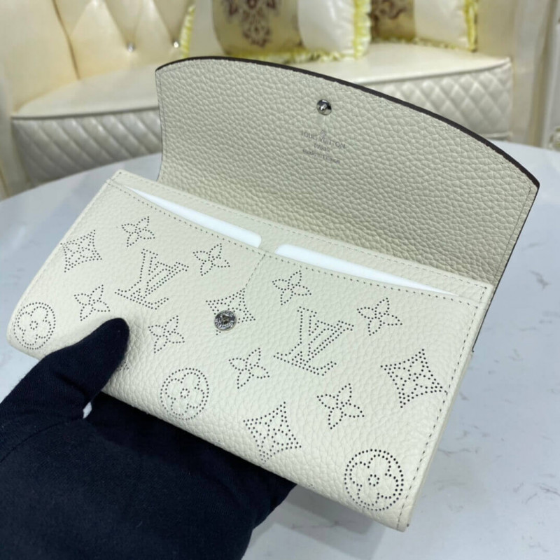 Louis Vuitton Mahina Leather Iris Wallet M60143