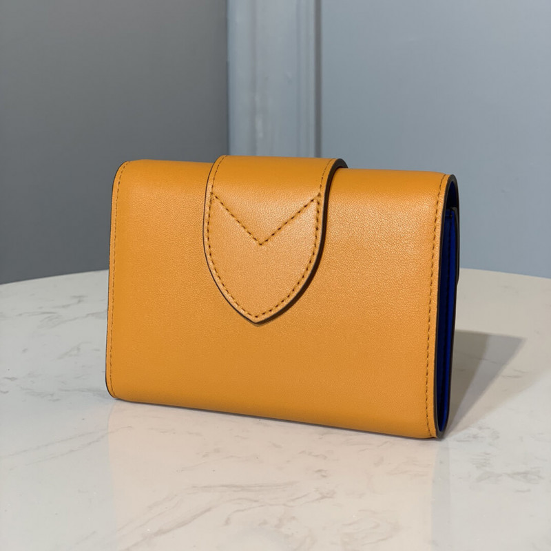 Louis Vuitton LV Pont 9 Compact Wallet M69175