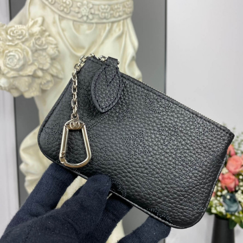Louis Vuitton Mahina Leather Key Pouch M69508