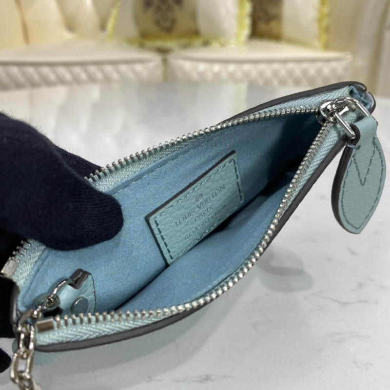 Louis Vuitton Mahina Leather Key Pouch M69508