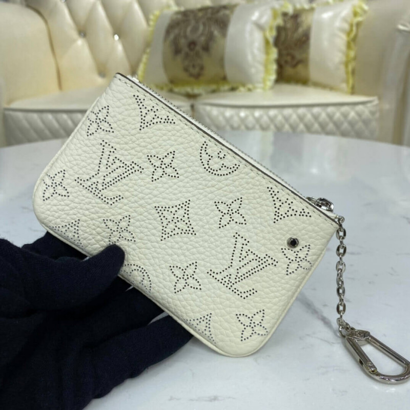 Louis Vuitton Mahina Leather Key Pouch M69508