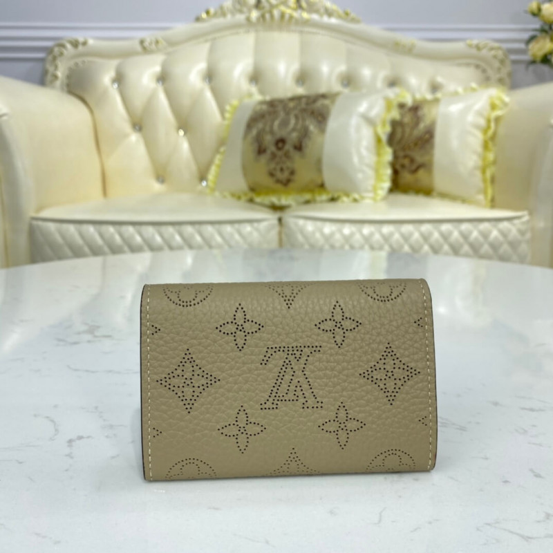 Louis Vuitton Mahina Leather Anae Coin Purse M64050