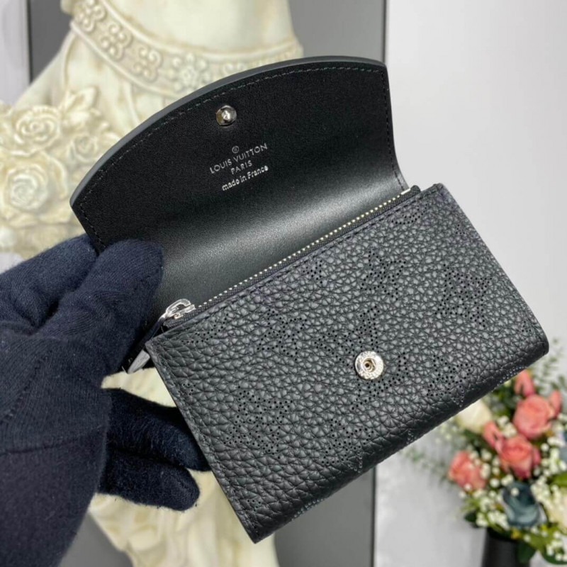Louis Vuitton Mahina Leather Anae Coin Purse M64050