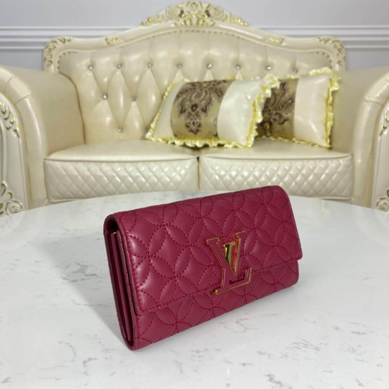 Louis Vuitton Capucines Wallet M68590