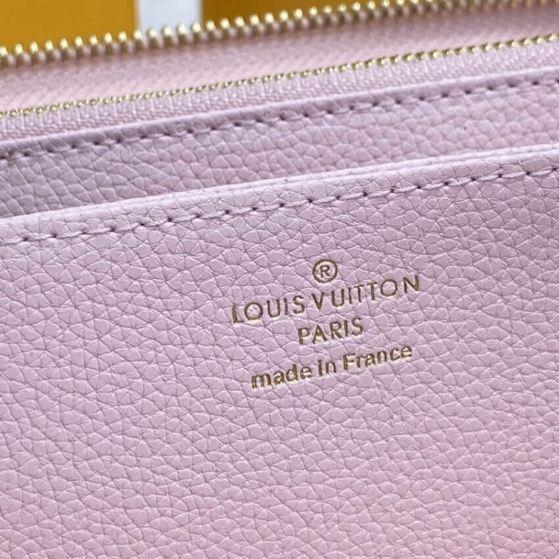 Louis Vuitton Zippy Wallet M80402