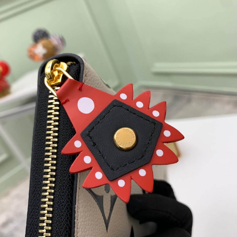 Louis Vuitton LV Crafty Zippy Wallet M69727 M69698