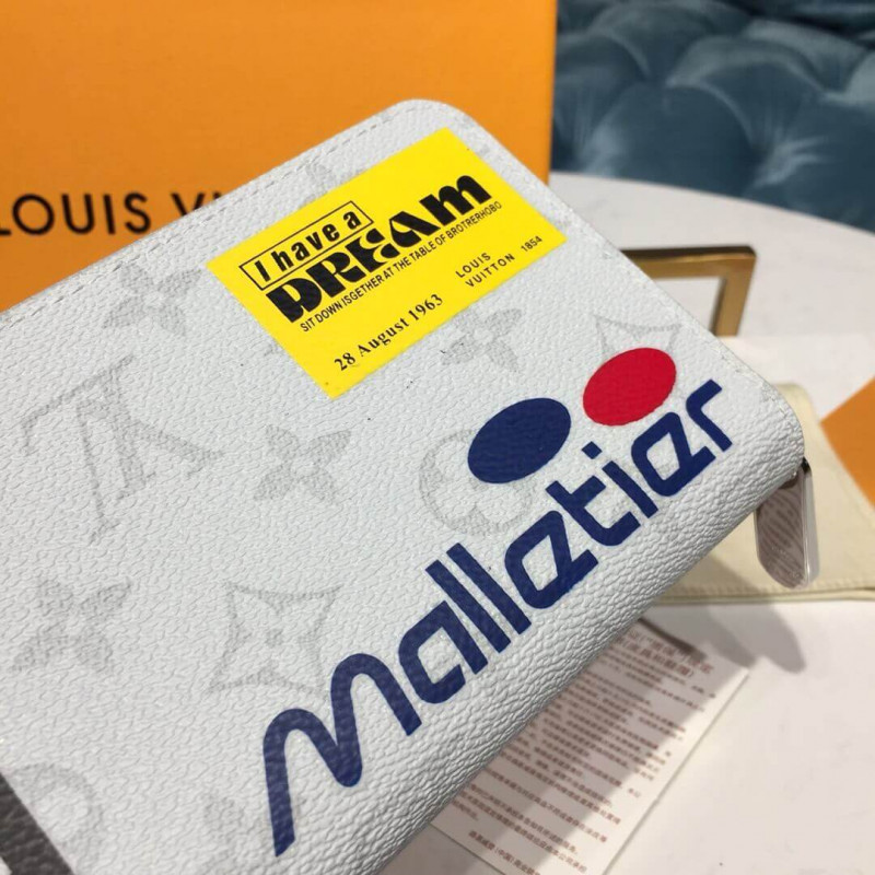 Louis Vuitton Zippy Organizer M67824 M67826