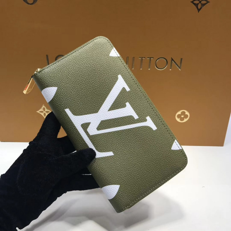 Louis Vuitton Zippy Wallet M67549 M67550