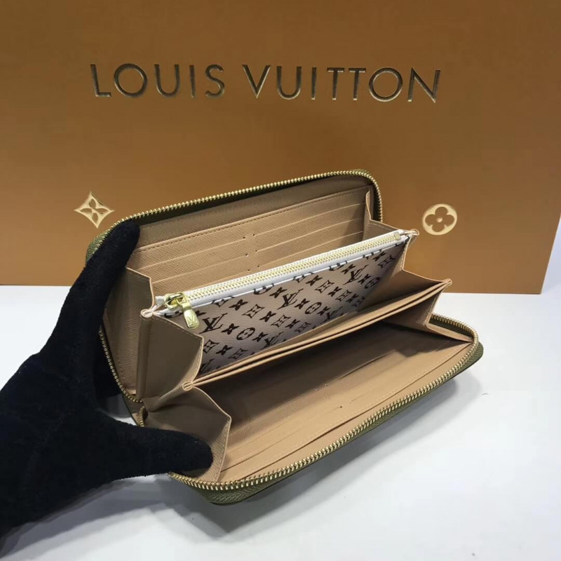 Louis Vuitton Zippy Wallet M67549 M67550
