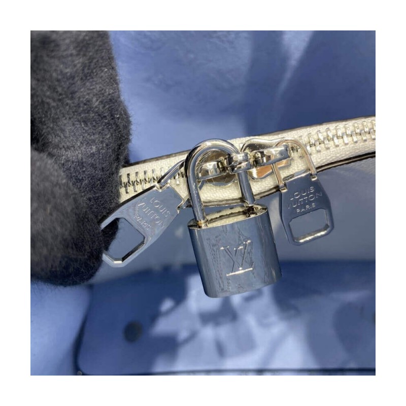 Louis Vuitton Muria Bag Gradient Blue Mahina Leather M57853