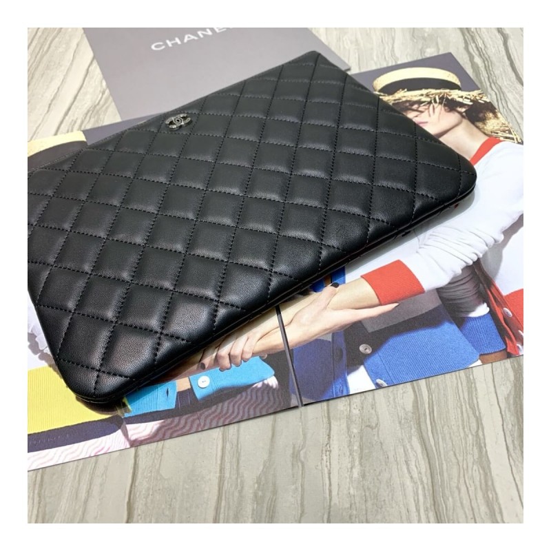 Chanel Clutch Bag 86089