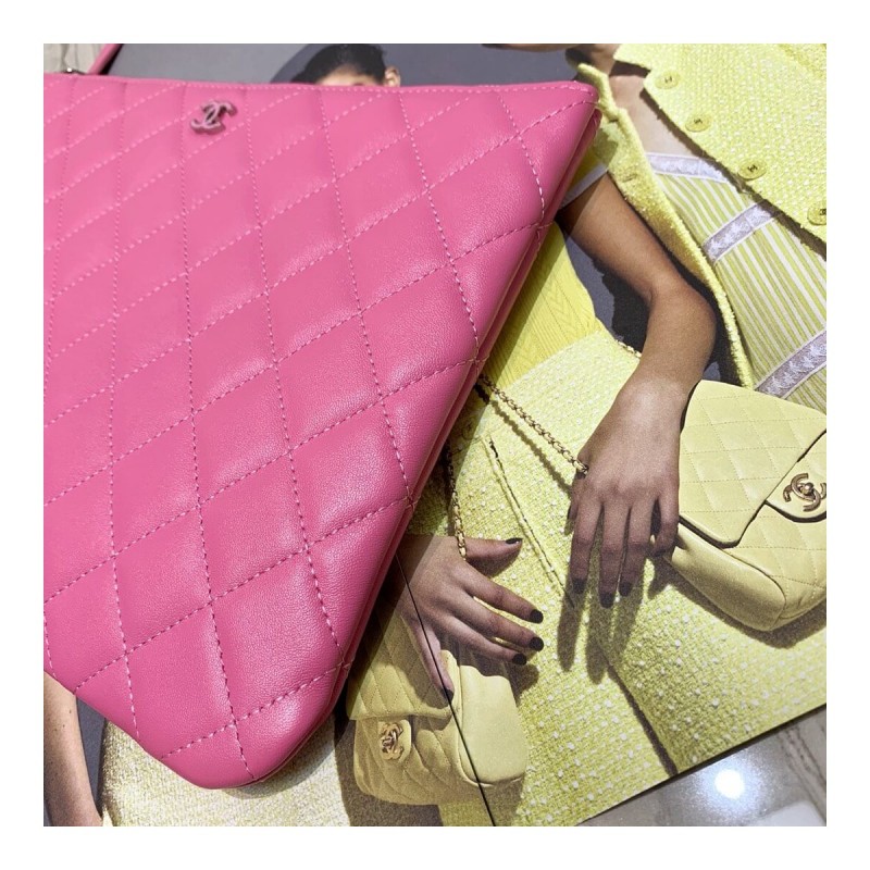 Chanel Clutch Bag 86089