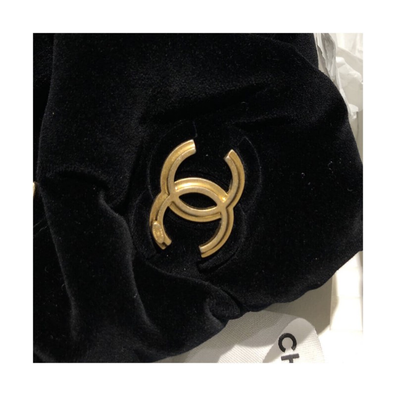 Chanel Velvet Clutch AS2137