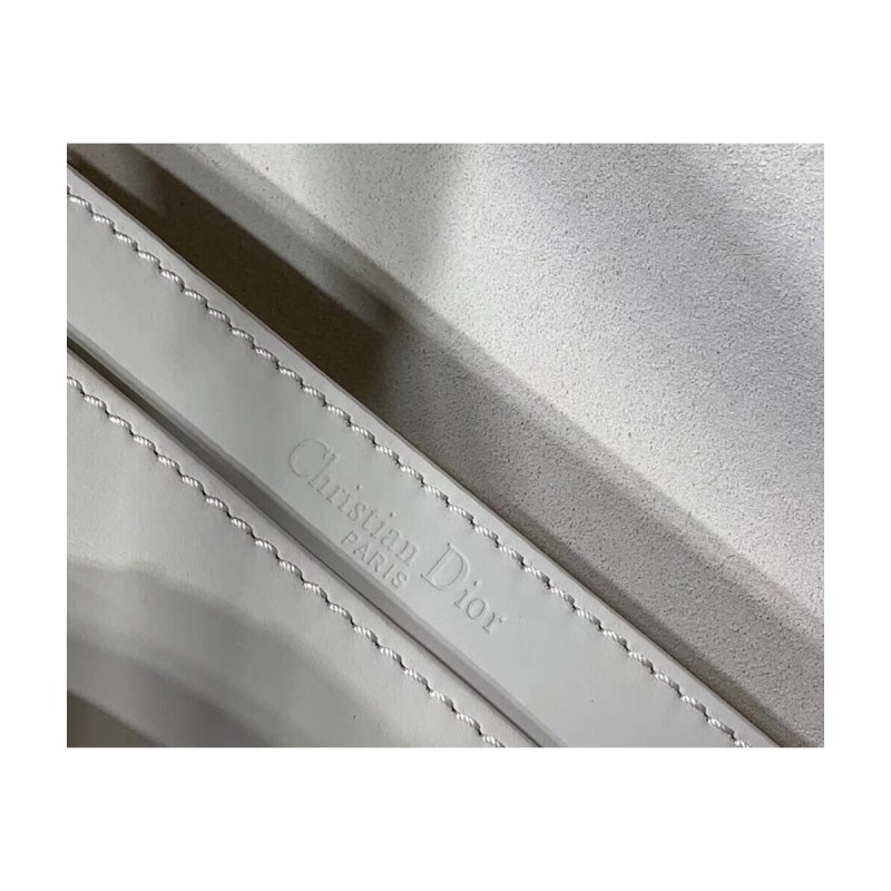 Christian Dior Evolution Ultra-Matte Bag M8000