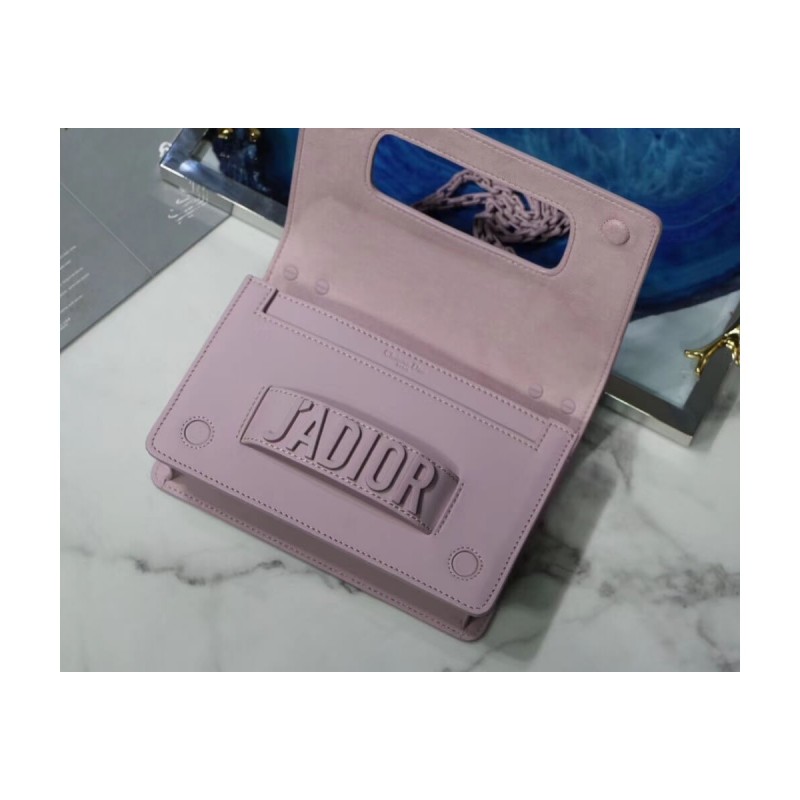 Christian Dior Evolution Ultra-Matte Bag M8000