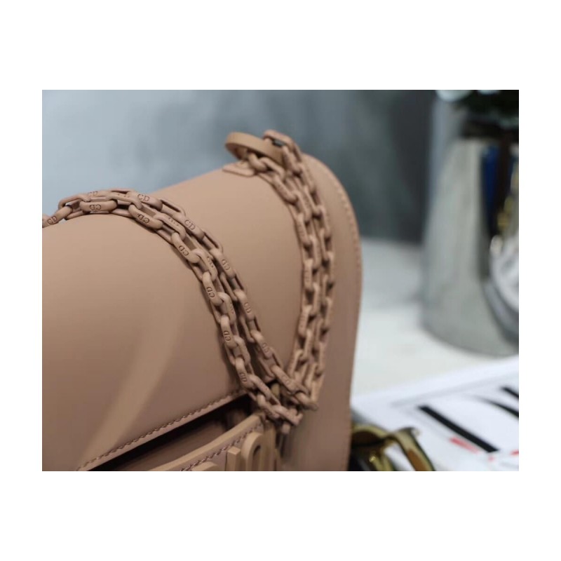 Christian Dior Evolution Ultra-Matte Bag M8000