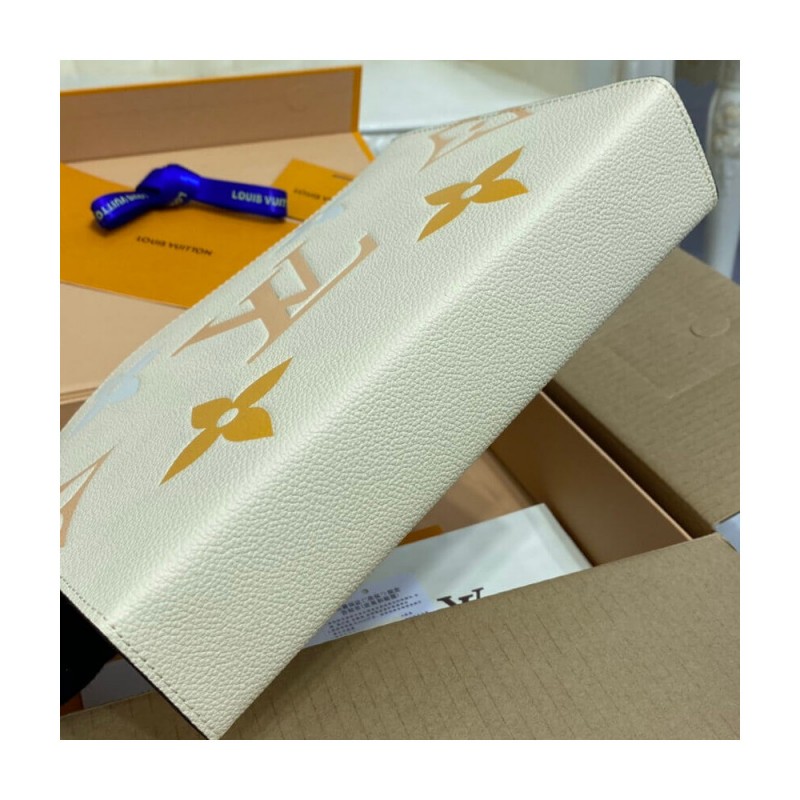 Louis Vuitton Toiletry Pouch 26 M80504