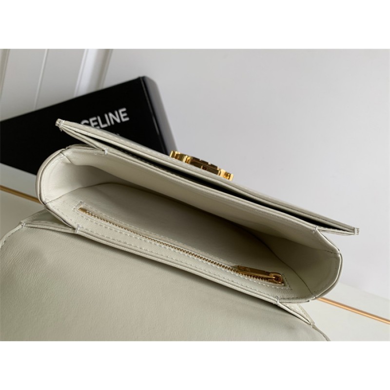 Celine Teen Chain Besace Triomphe in shiny calfskin Rice 110973BF4.01RC