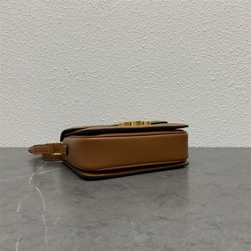 Classique Triomphe Bag in Triomphe Canvas and Calfskin TAN-191242BZ4.04LU