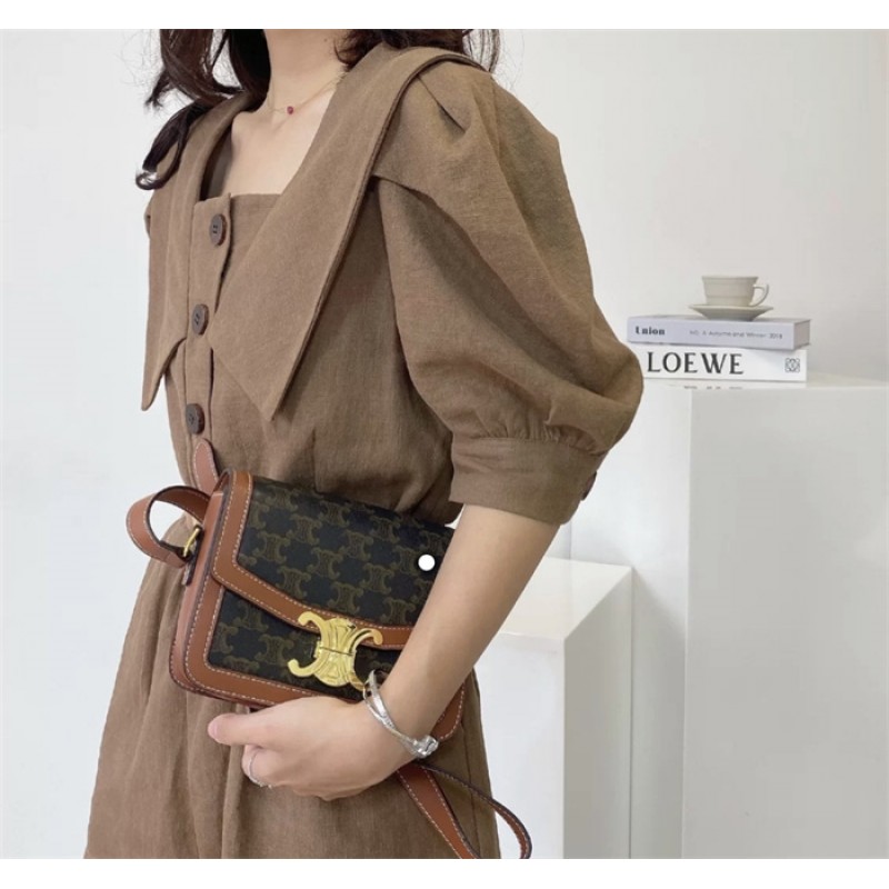 Classique Triomphe Bag in Triomphe Canvas and Calfskin TAN-191242BZ4.04LU