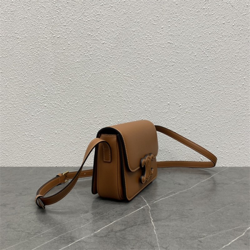 Celine Classique Cuie Triomphe Bag in Natural Calfskin Tan-199223BFN.04LU