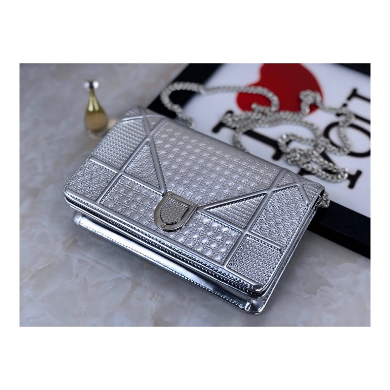 Dior Diorama Wallet on Chain Pochette Bag