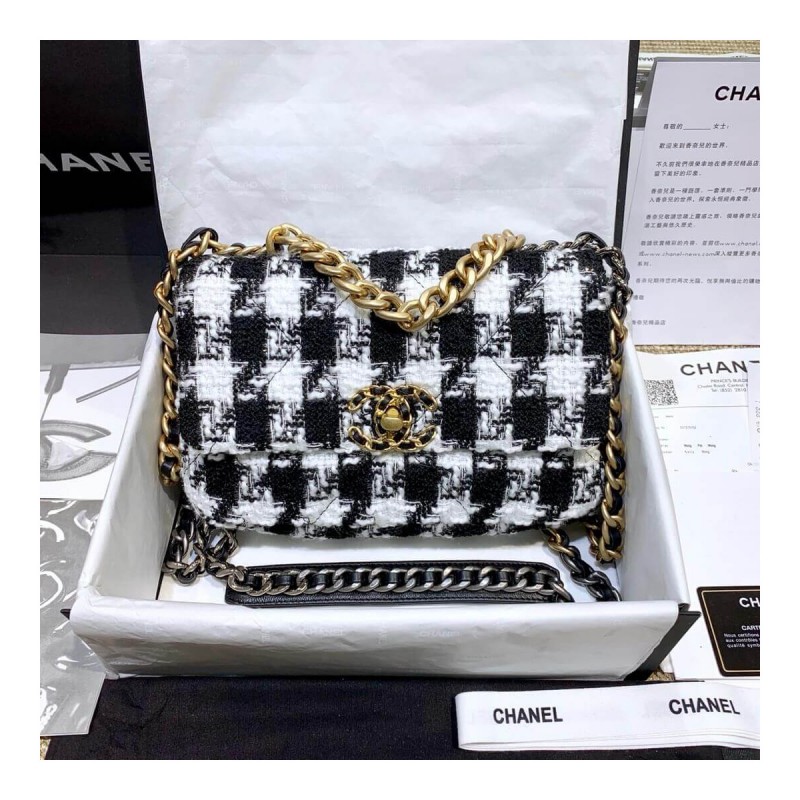 Chanel 19 Tweed Maxi Flap Bag AS1160
