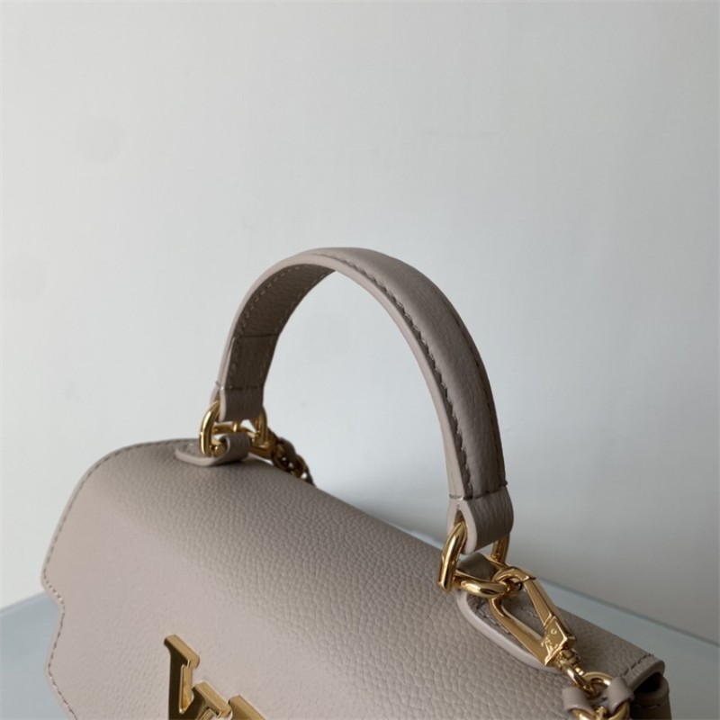 Louis Vuitton Lockme Ever Mini handbag M21052
