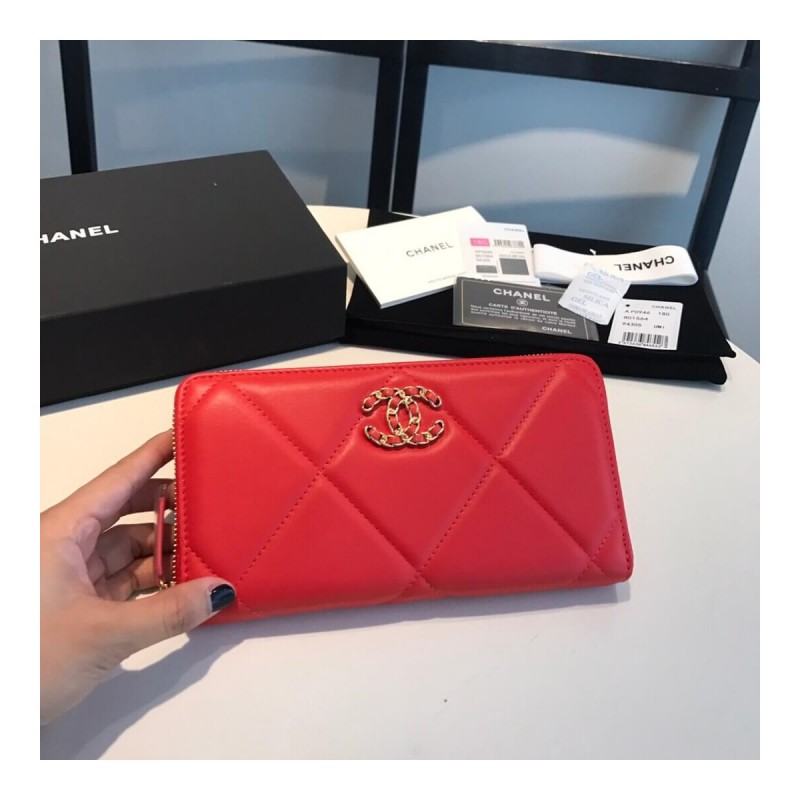 Chanel 19 Long Zipped Wallet AP0946
