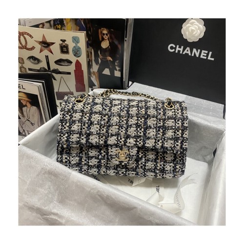 Chanel  Classic Flap Bag in Black/Beige Glittered Tweed 1112