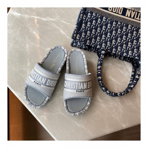 Christian Dior Oblique Embroidered Cotton Dway Wedge Mule KCQ268