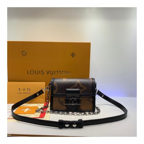 Louis Vuitton Mini Dauphine M44580