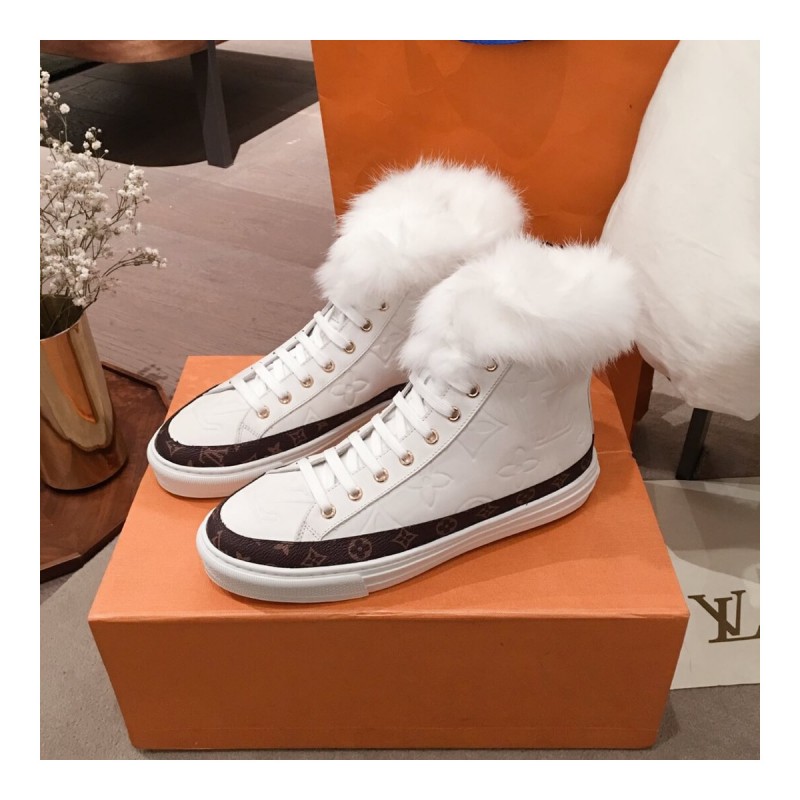 Louis Vuitton Fur Lined Sneaker 5C3137
