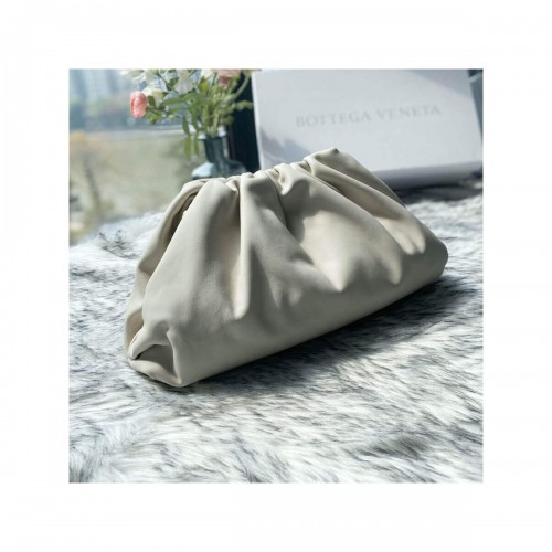 Bottega Veneta The Pouch 576227