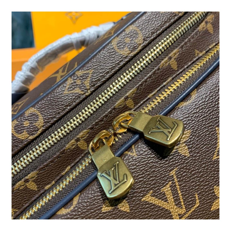Louis Vuitton Monogram Canvas New Camera Bag M44937