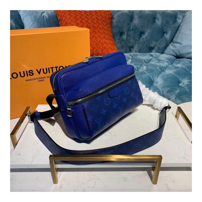 Louis Vuitton Outdoor Messenger M30242